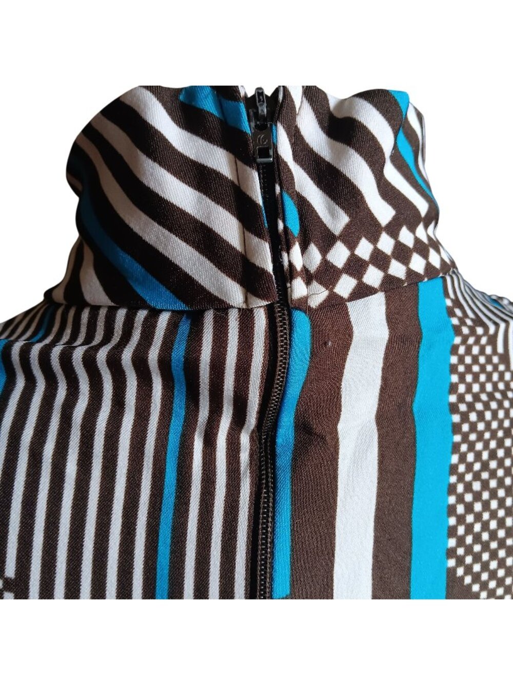 True Vintage Top Medium 1970s Geo Print High-Neck Blouse Lady Manhattan 1970's